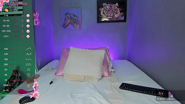 pammelaross1 - PammelaRoss1's free webcam - UK Sex Cams