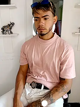 niick01_ - Niick01_'s free webcam - UK Sex Cams