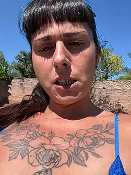 anirock90- (F milf) - Deditos en la cola 🔥