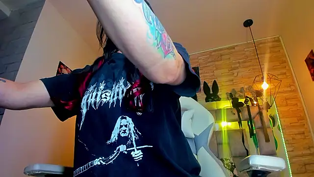 evangelinejoness_ - Evangelinejoness_'s free webcam - UK Sex Cams