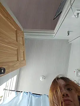 valery_mora (F young) - squirt fingerss ass