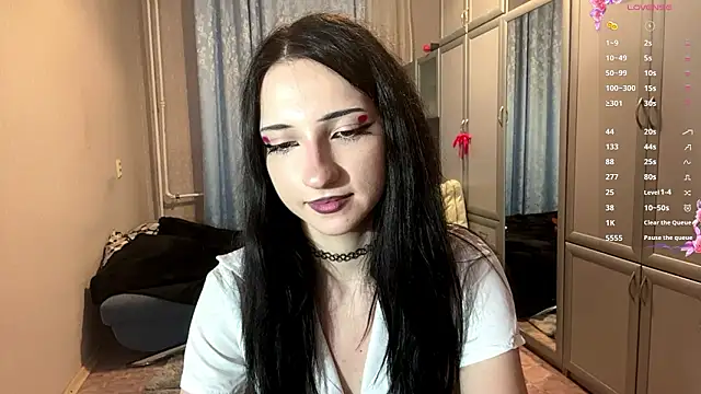 urbabeluna (F teen) - Rub my clit