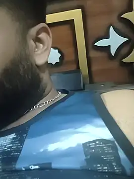 beardkingo (M young) - Remove T shirt