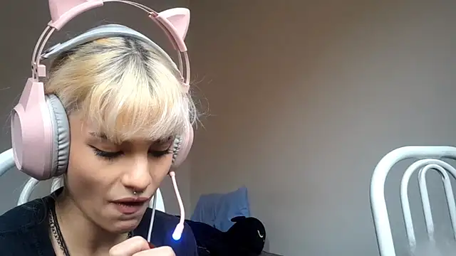 justincerqueira (F teen) - Wink at you 😉