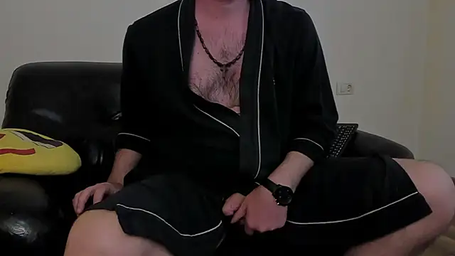 kingmalcom (Ask my age) - cum hard