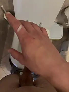 giovanni5281 (M twink) - public cum