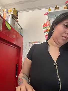 emilyjohanson (G young) - Oil boobs store