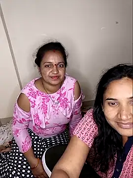 Preety_pari live sex cam