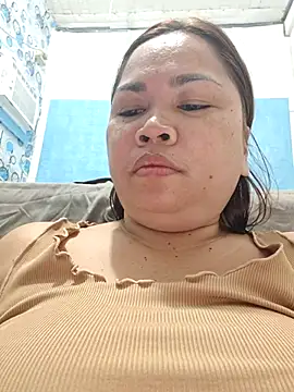 sweetlorie_83 (F milf) - dildo my pussy