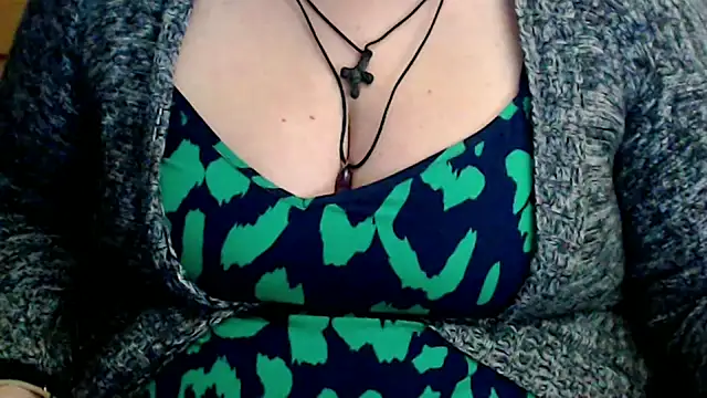 mayasmith (F milf) - cum show