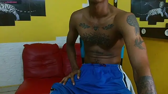 ManSant live sex cam