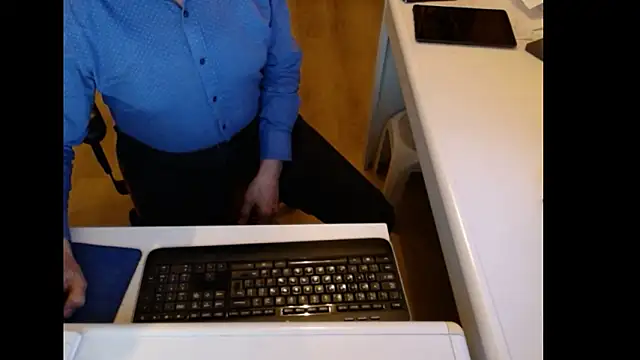 dutchpornking - Dutchpornking's free webcam - UK Sex Cams