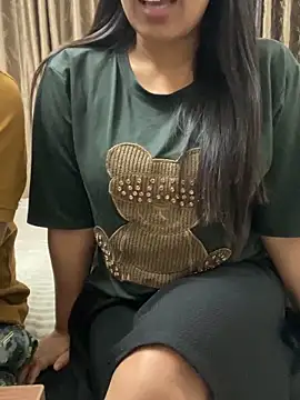 vickyandtania live sex cam