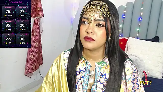 lakshmiraniii's room