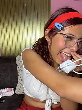 rylia - Rylia's free webcam - UK Sex Cams