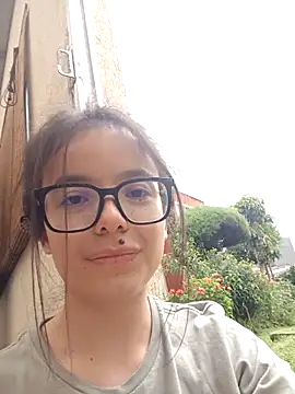 Webcam Model (mailin_777)  is live.Free join now!