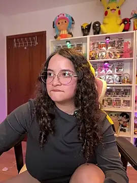 Sweet_sully__ live sex cam