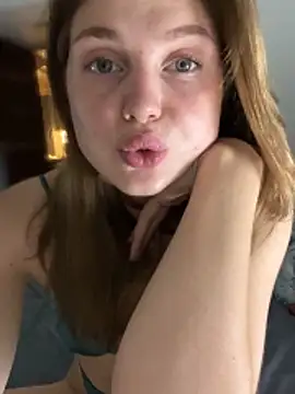 emaline_fane - Emaline_Fane's free webcam - UK Sex Cams