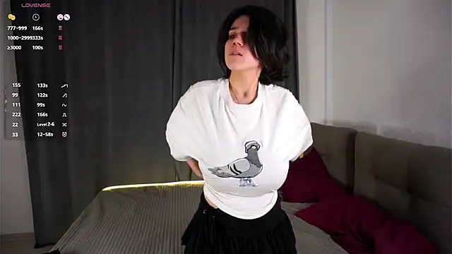 LenoreOlevera live sex cam