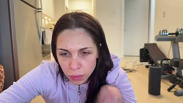 NattyFierros's Stripchat show and profile