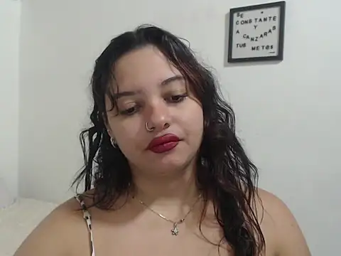 diana_lark - Diana_Lark's free webcam - UK Sex Cams