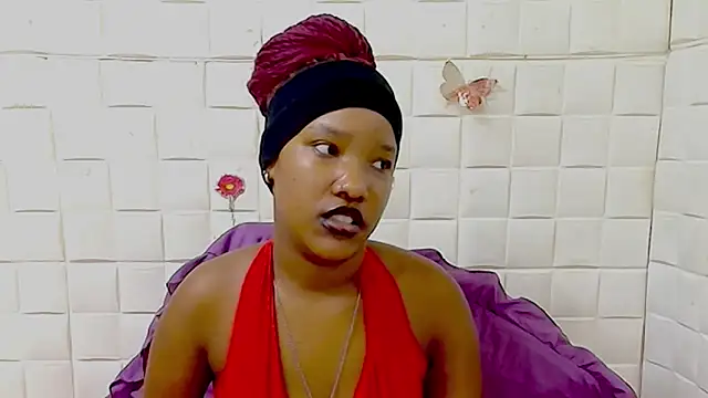 eroticsexyprada (F teen) - kiss kiss and kiss