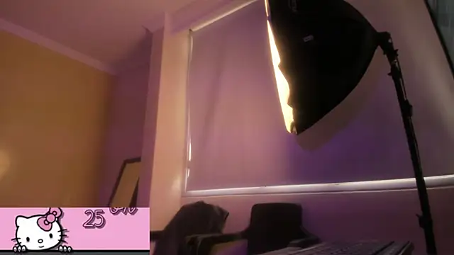 mss_meloddy (F teen) - machine in pussy