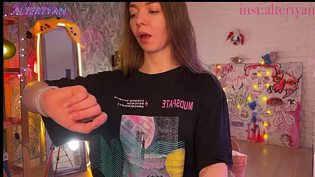 altertyan (F young) - change top