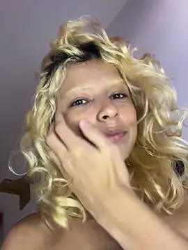 jujubinhahot (F young) - boobs +rub oil 3min