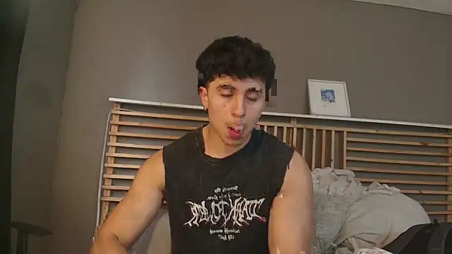 PaulEvens's live cam