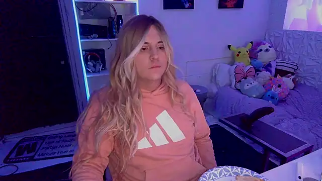 Moongirl117 live sex cam