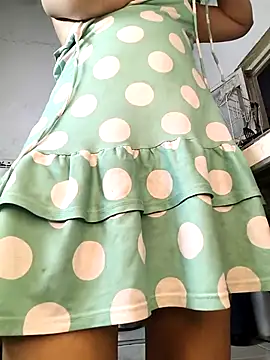 florxxx9 (F young) - 🤠MAKE ME WET  🌹💦🤫