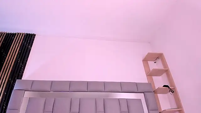 amaia_santini (F young) - suck fingers+caress pussy