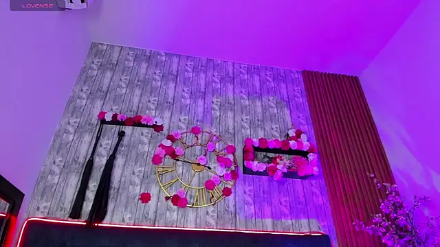 rose_blossom - Rose_Blossom's free webcam - UK Sex Cams