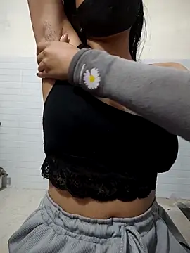 Webcam Model (AngelTrisa)  is live.Free join now!