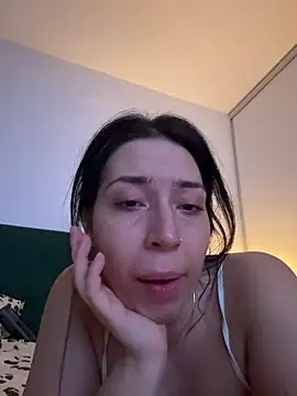 kimarts - KimArts's free webcam - UK Sex Cams