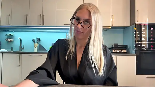 softnessmila - SoftnessMila's free webcam - UK Sex Cams