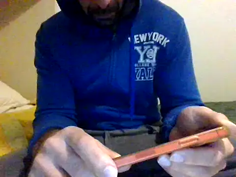 coppai200 - Coppai200's free webcam - UK Sex Cams