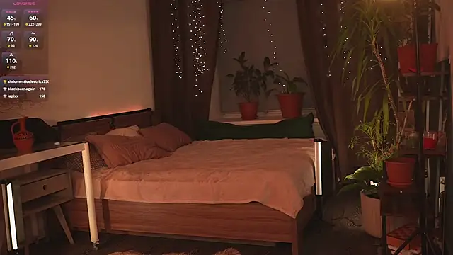 your_lunalike - Your_lunalike's free webcam - UK Sex Cams