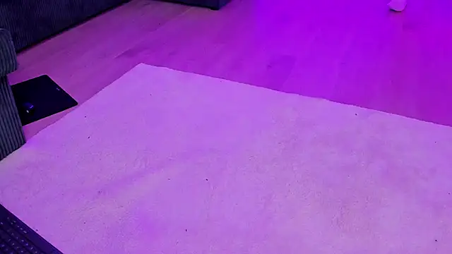 xpuka - XPuka's free webcam - UK Sex Cams