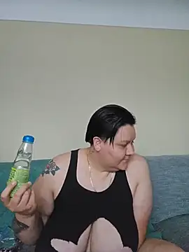 DevilDahm live cam profile