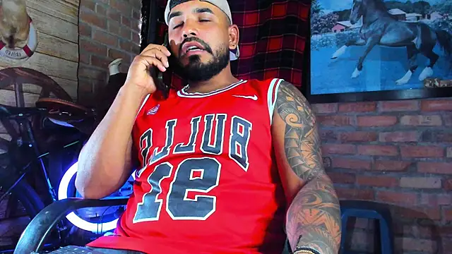 dominic_jonson - Dominic_jonson's free webcam - UK Sex Cams