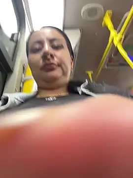 Abril_Luv live sex cam