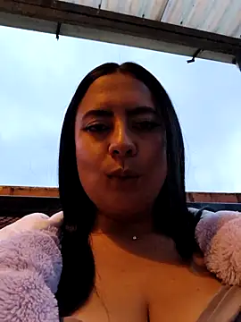 zara_89 - Zara_89's free webcam - UK Sex Cams