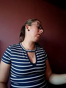 vianka_0917 - VIANKA_0917's free webcam - UK Sex Cams