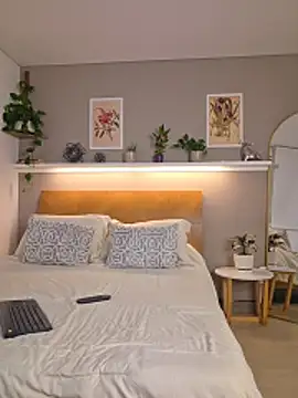 sarah_rayy - Sarah_rayy's free webcam - UK Sex Cams