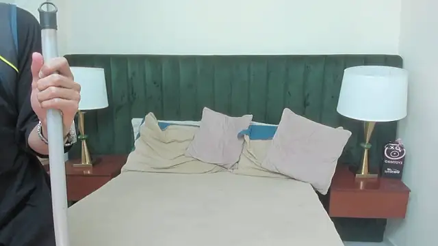 blakeandallisa - Blakeandallisa's free webcam - UK Sex Cams