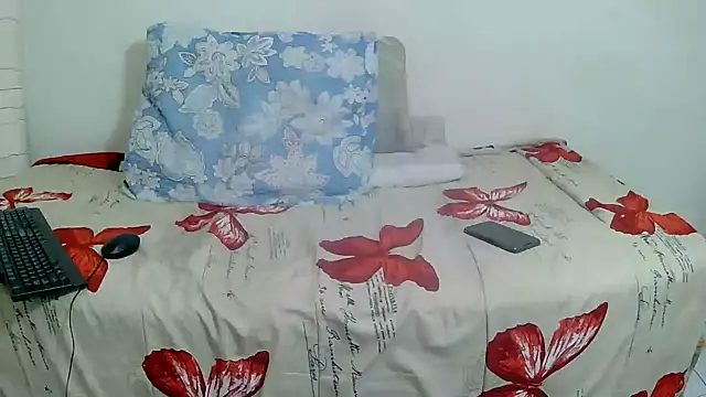 beautyslim45 - Beautyslim45's free webcam - UK Sex Cams