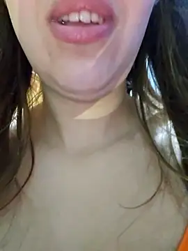 sexy-girl - Sexy-girl's free webcam - UK Sex Cams