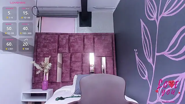 kiara_fox__ - Kiara_Fox__'s free webcam - UK Sex Cams